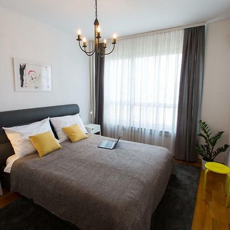 Apartment Bonbon Загреб Экстерьер фото