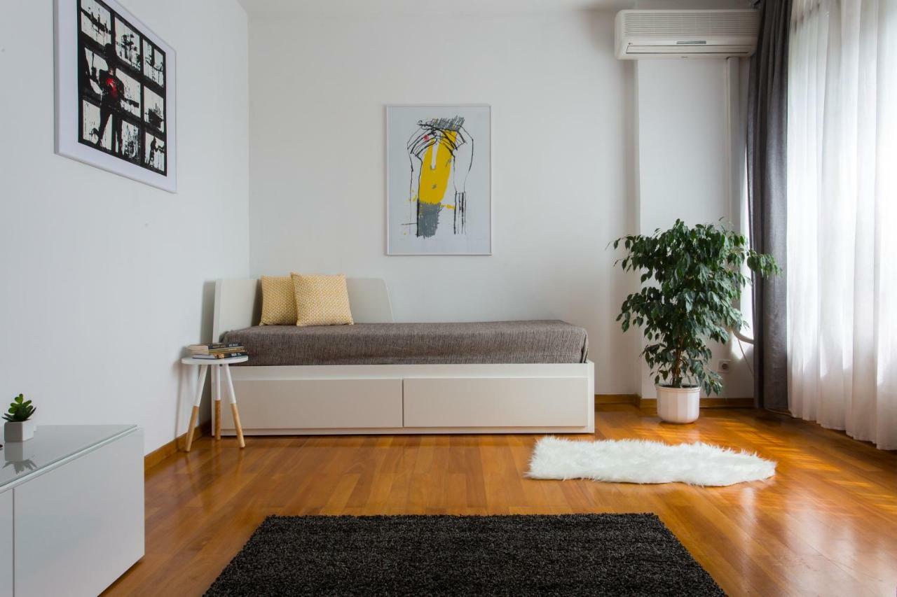 Apartment Bonbon Загреб Экстерьер фото